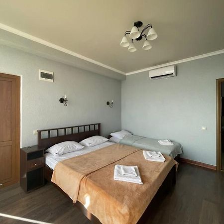 Leon Beach Hotel New Athos Zewnętrze zdjęcie